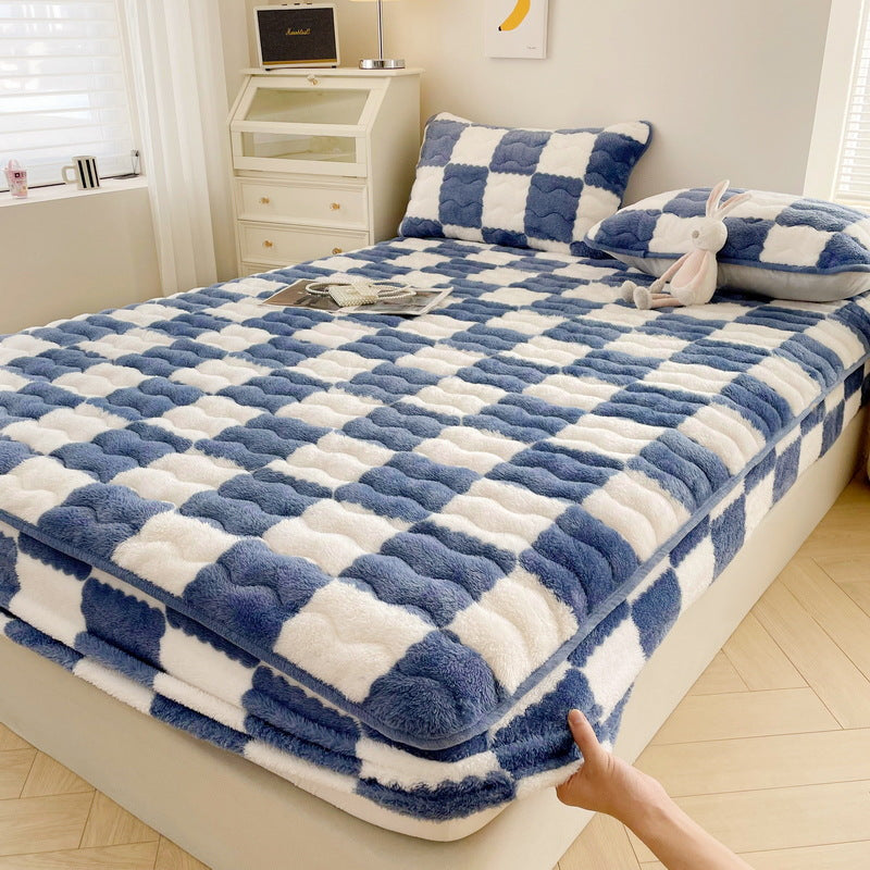 Luxury Plush Checkered Fleece Mattress Topper - Black & White, Soft & Cozy — Image 8