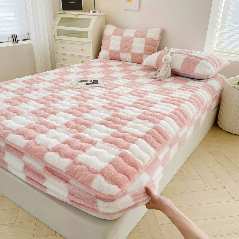 Luxury Plush Checkered Fleece Mattress Topper - Black & White, Soft & Cozy — Image 10