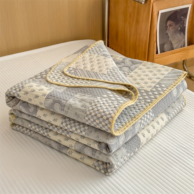 Elegant Patchwork Cotton Quilt Blanket - Multicolor, Soft, Lightweight, 200x230cm — Image 10