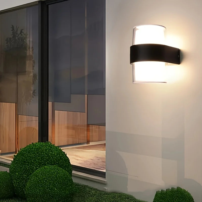 Modern Outdoor Wall Light Fixture - Black Aluminum, Weatherproof, 95x104x134mm — Main Image