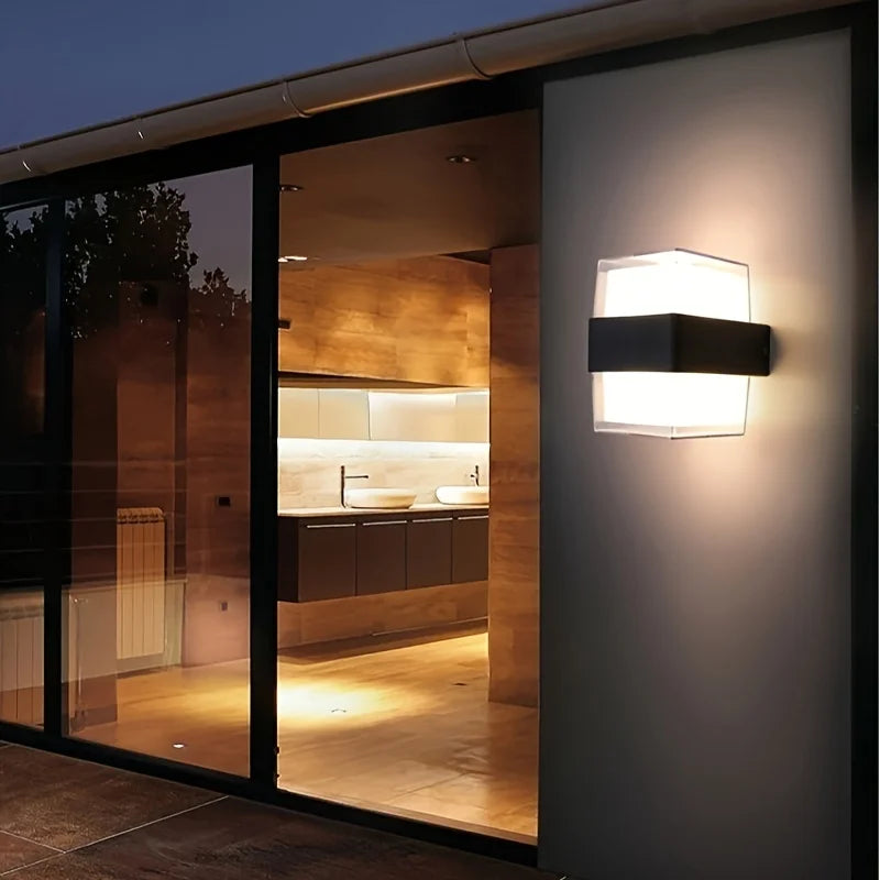 Modern Outdoor Wall Light Fixture - Black Aluminum, Weatherproof, 95x104x134mm — Image 3