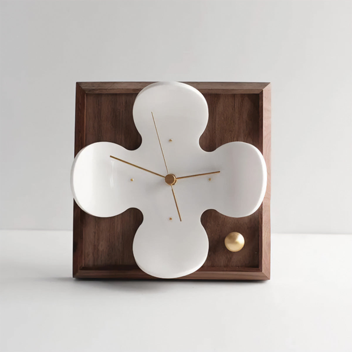 Silent Wooden Wall Clock Modern – Elegant Design for Every Room