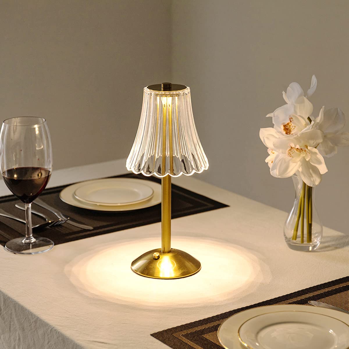 Elegant Gold Table Lamp with Glass Shade - Vintage Style, Metal Base, 15-inch — Image 7