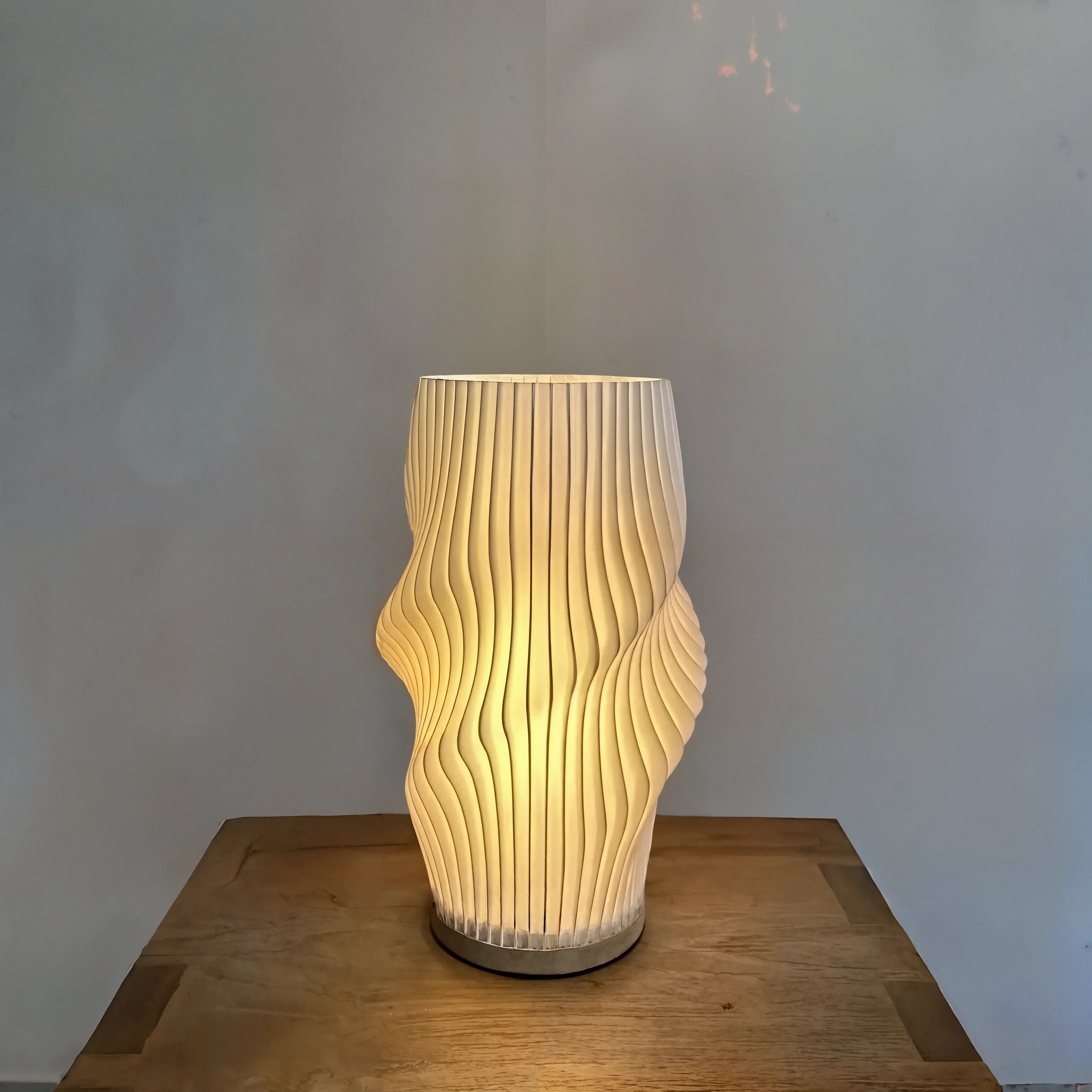 Elegant Wave Design Table Lamp - White Ceramic, Ambient Lighting, 12-inch — Image 5