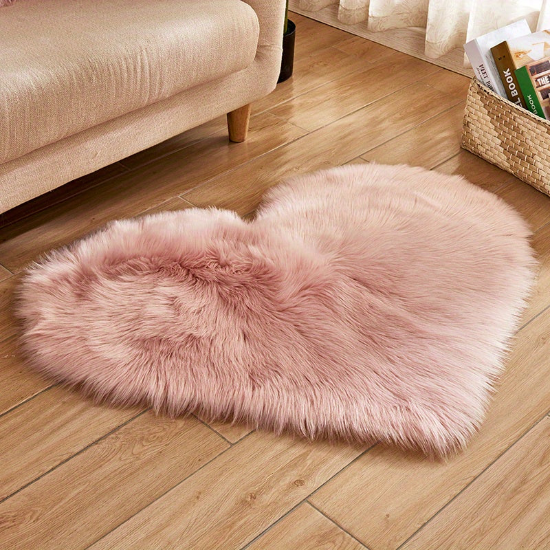 Heart Shaped Faux Fur Area Rug Soft Plush Decorative Accent Carpet — Image 5