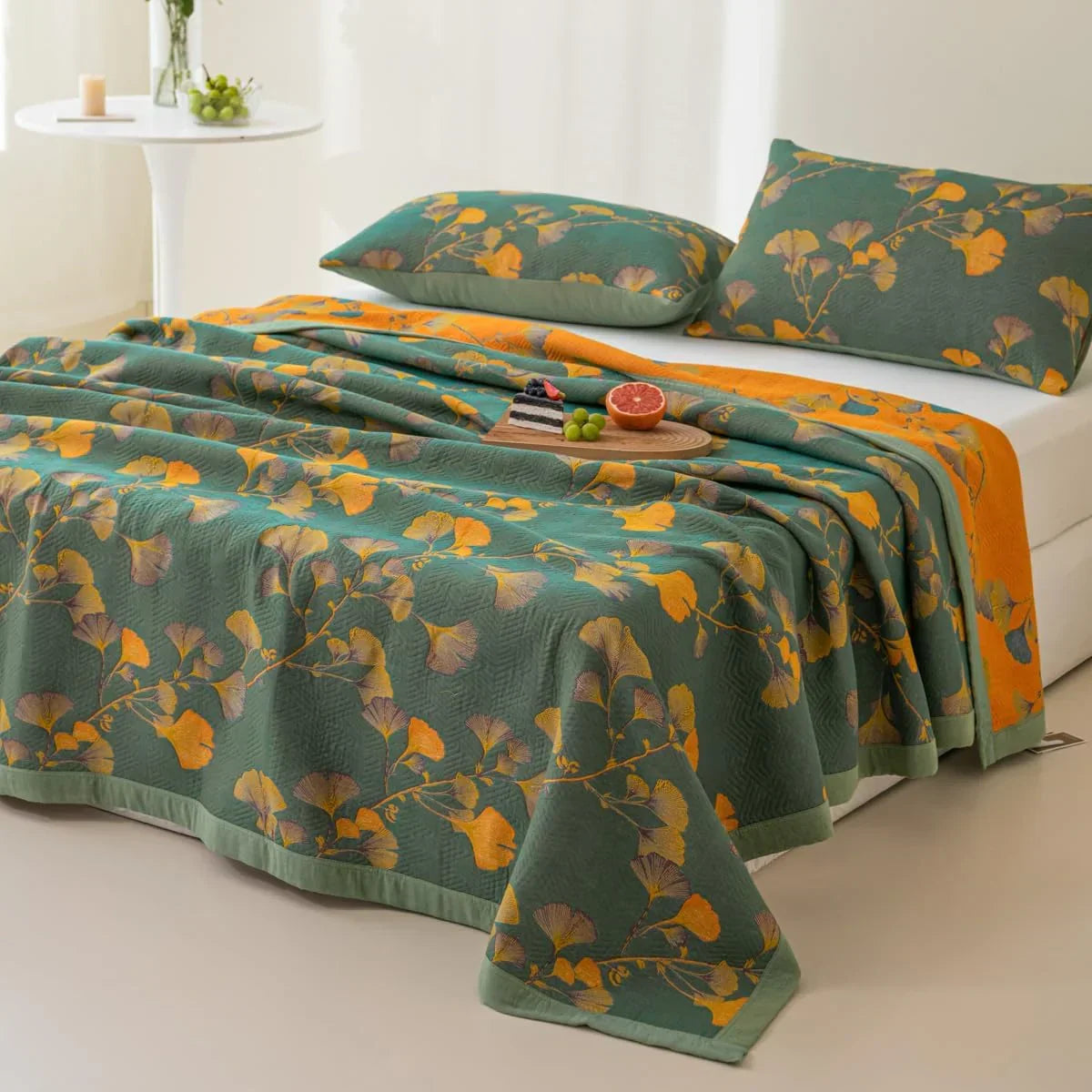 Elegant Floral Quilt Set Cotton Green Yellow Reversible King Size Bedding — Image 2