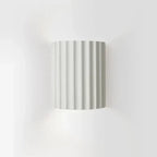 Modern wall lamp, resin design, warm LED light